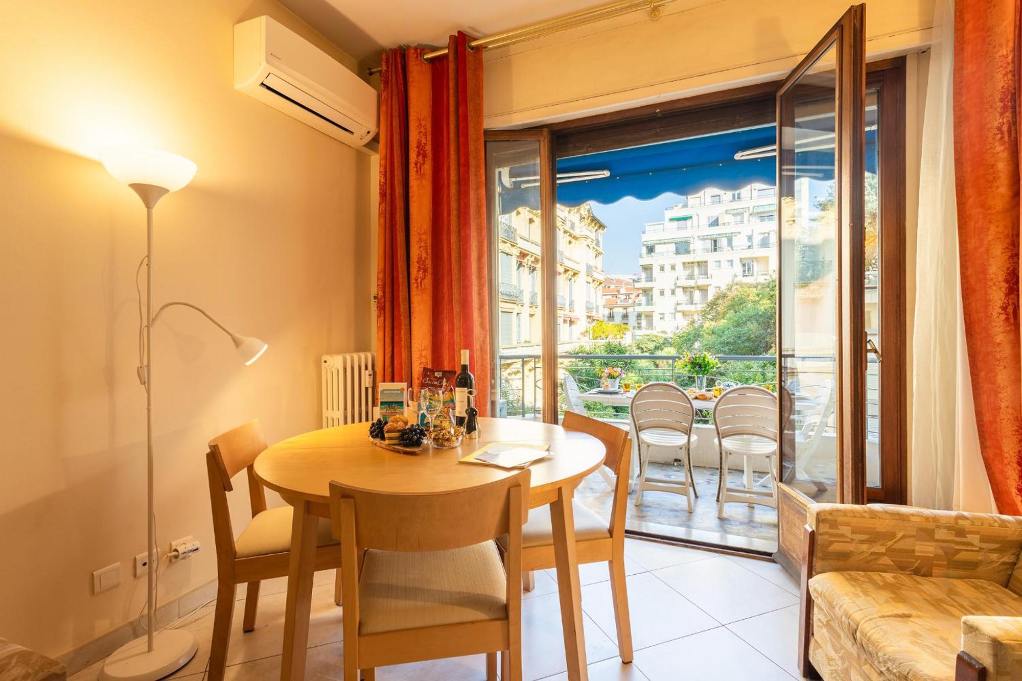 Le France-massenet Ap3015 By Riviera Homes Nice